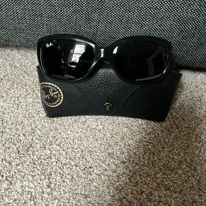 Jackie-O Rayban Sunglasses
